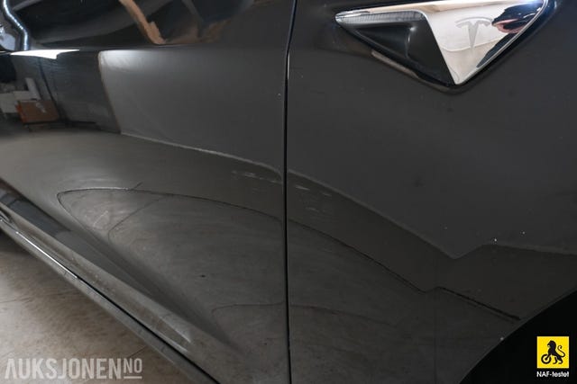 2019 TESLA MODEL 3 - 34