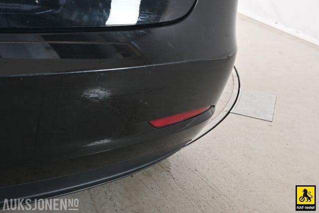 2019 TESLA MODEL 3 - 42
