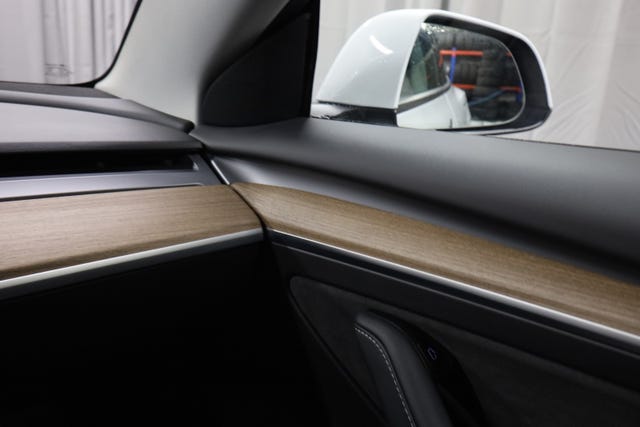 2021 TESLA MODEL 3 - 26
