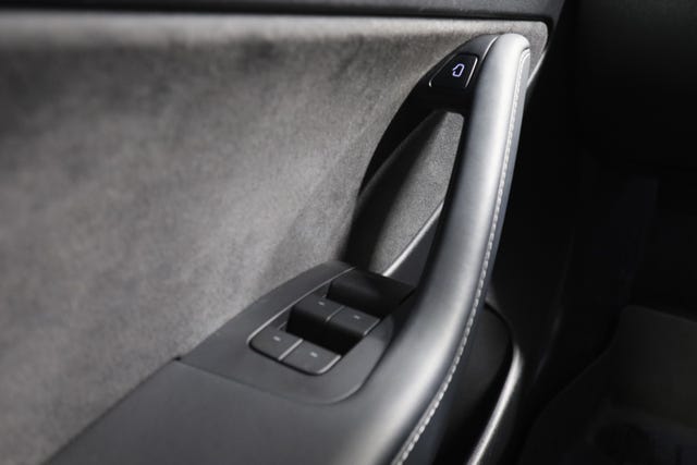 2021 TESLA MODEL 3 - 24