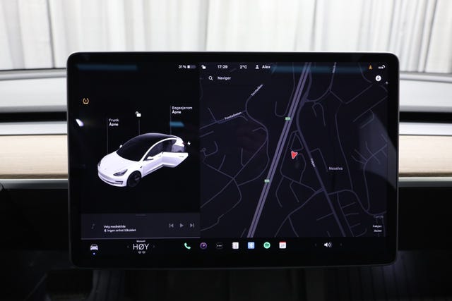 2021 TESLA MODEL 3 - 28