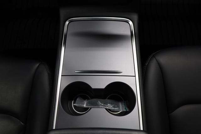 2021 TESLA MODEL 3 - 27