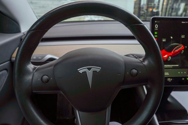 2019 TESLA MODEL 3 - 10