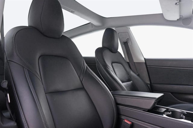 2019 TESLA MODEL 3 - 29