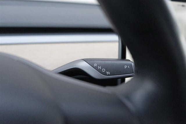 2019 TESLA MODEL 3 - 13