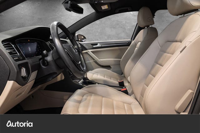 2018 VOLKSWAGEN GOLF - 9