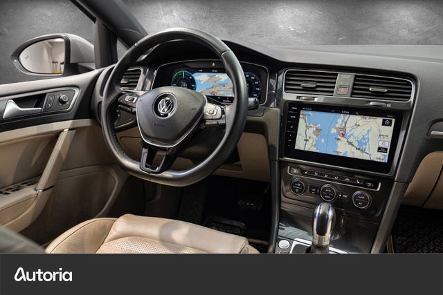 2018 VOLKSWAGEN GOLF - 26
