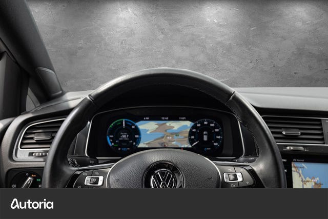 2018 VOLKSWAGEN GOLF - 11
