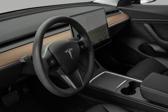 2021 TESLA MODEL 3 - 17