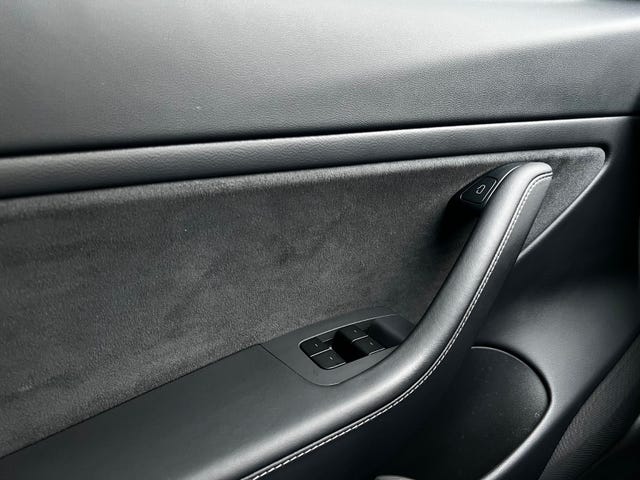 2021 TESLA MODEL 3 - 27