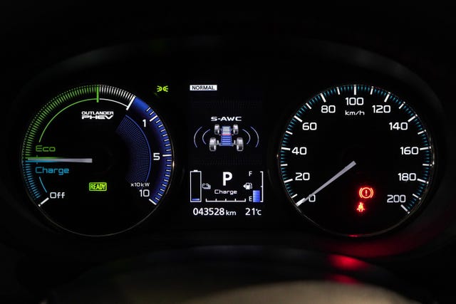 2020 MITSUBISHI OUTLANDER - 41