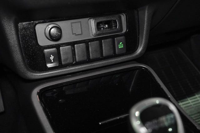 2020 MITSUBISHI OUTLANDER - 33