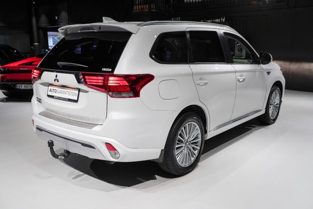 2020 MITSUBISHI OUTLANDER - 11