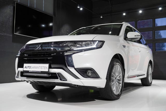 2020 MITSUBISHI OUTLANDER - 19