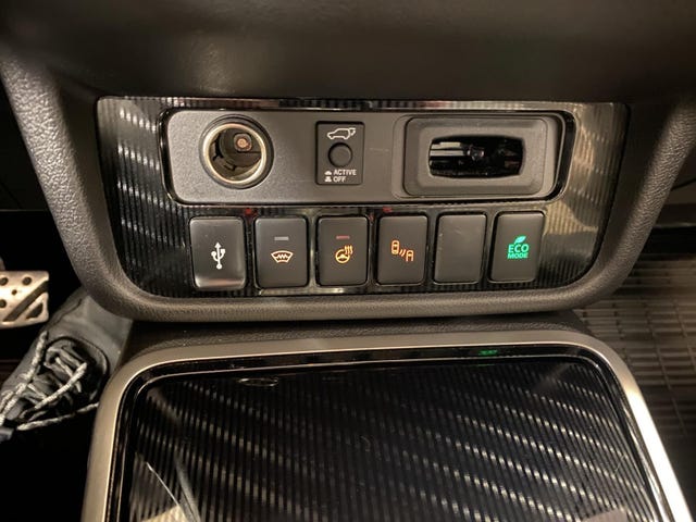 2020 MITSUBISHI OUTLANDER - 27