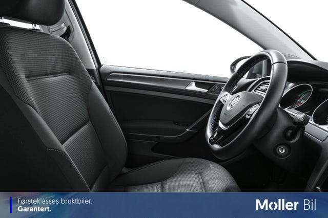 2019 VOLKSWAGEN GOLF - 21