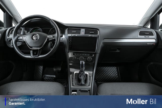 2019 VOLKSWAGEN GOLF - 18