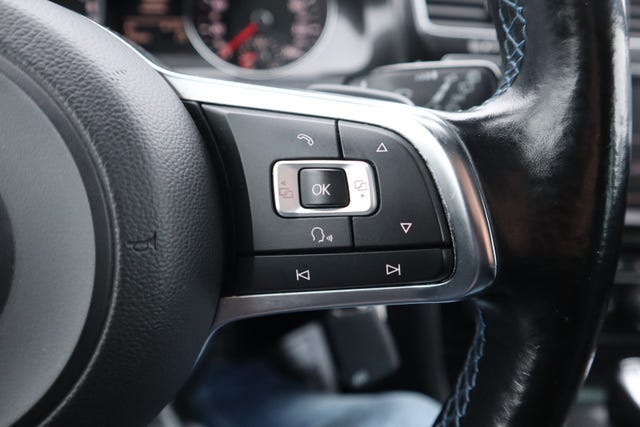 2015 VOLKSWAGEN GOLF - 18
