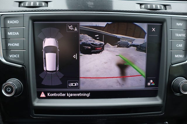 2015 VOLKSWAGEN GOLF - 23