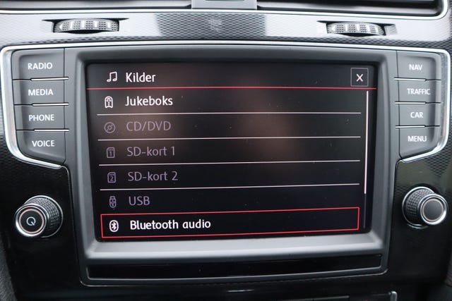 2015 VOLKSWAGEN GOLF - 24