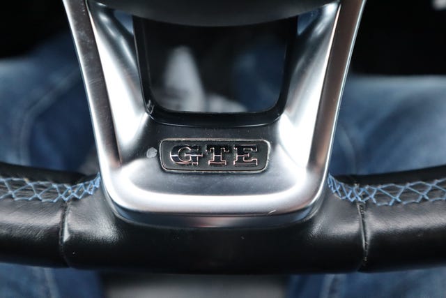 2015 VOLKSWAGEN GOLF - 16