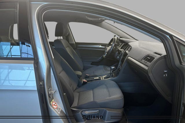 2019 VOLKSWAGEN GOLF - 15