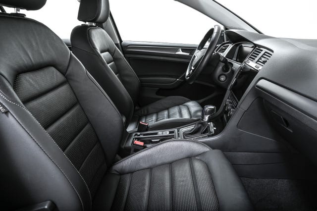 2019 VOLKSWAGEN GOLF - 20