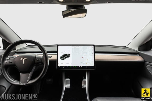 2019 TESLA MODEL 3 - 17