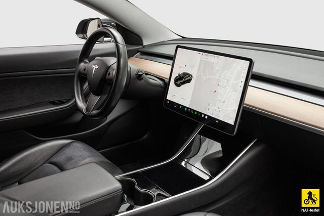 2019 TESLA MODEL 3 - 18