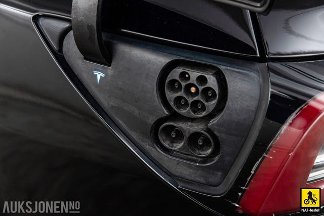 2019 TESLA MODEL 3 - 43