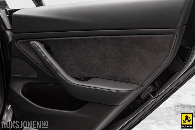 2019 TESLA MODEL 3 - 14