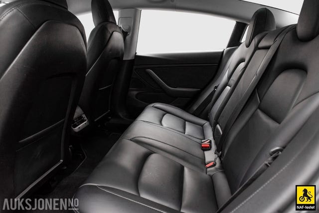 2019 TESLA MODEL 3 - 12
