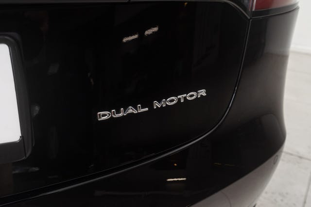 5YJ3E7EB4MF844812 2021 TESLA MODEL 3-4