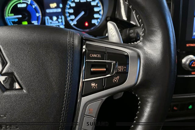 2020 MITSUBISHI OUTLANDER - 24