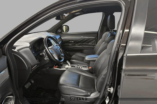 2020 MITSUBISHI OUTLANDER - 10