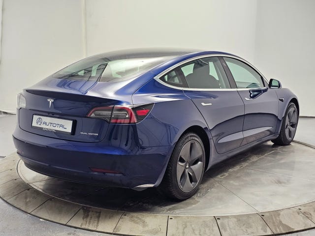 2019 TESLA MODEL 3 - 11
