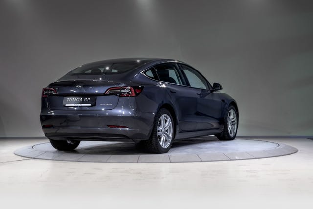 2021 TESLA MODEL 3 - 8