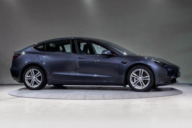 LRW3E7EK0MC413409 2021 TESLA MODEL 3-5