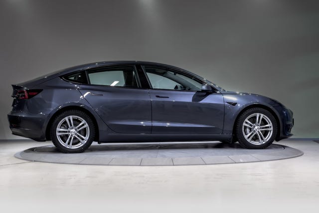 2021 TESLA MODEL 3 - 7