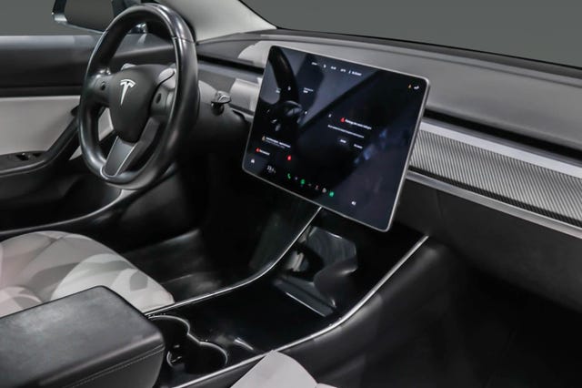 2019 TESLA MODEL 3 - 9