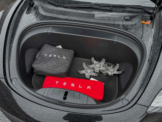 2019 TESLA MODEL 3 - 32