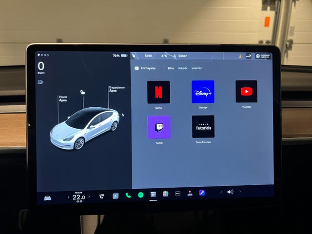2021 TESLA MODEL 3 - 25