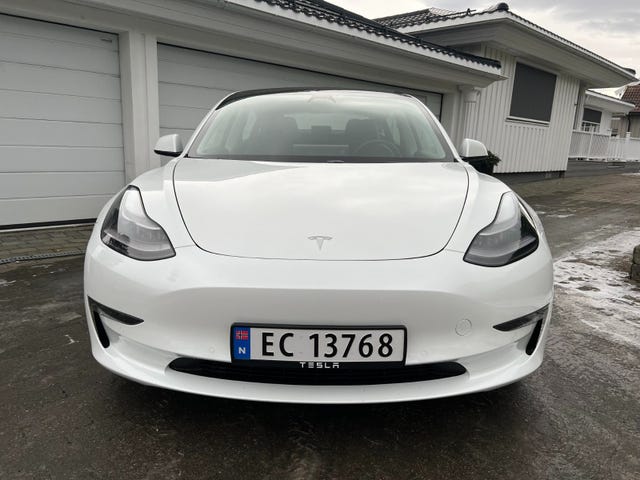 5YJ3E7EC6MF835134 2021 TESLA MODEL 3-2