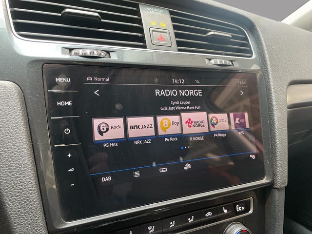 2018 VOLKSWAGEN GOLF - 11