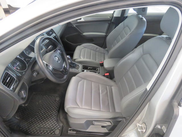 2018 VOLKSWAGEN GOLF - 14