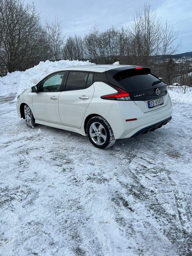 2021 NISSAN LEAF - 13