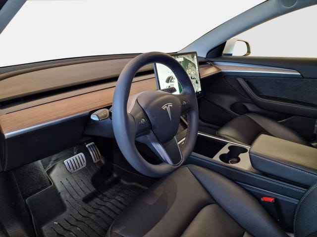 2022 TESLA MODEL 3 - 16