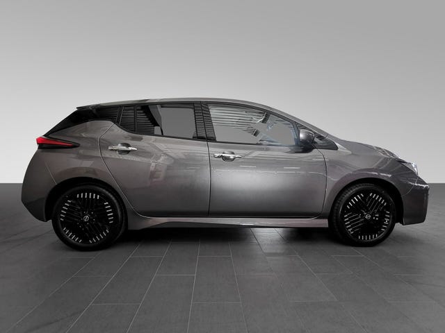 SJNFAAZE1U0183686 2024 NISSAN LEAF-2