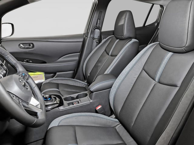 2024 NISSAN LEAF - 8