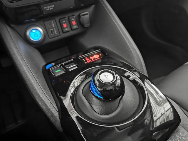 2024 NISSAN LEAF - 13